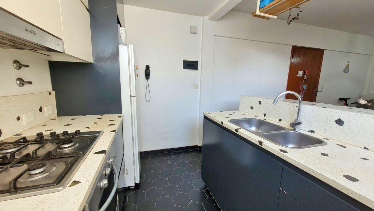 Foto de VENTA DEPTO.2 AMB./ BARRACAS/LUMINOSO/APTO CREDIT0, imagen 1