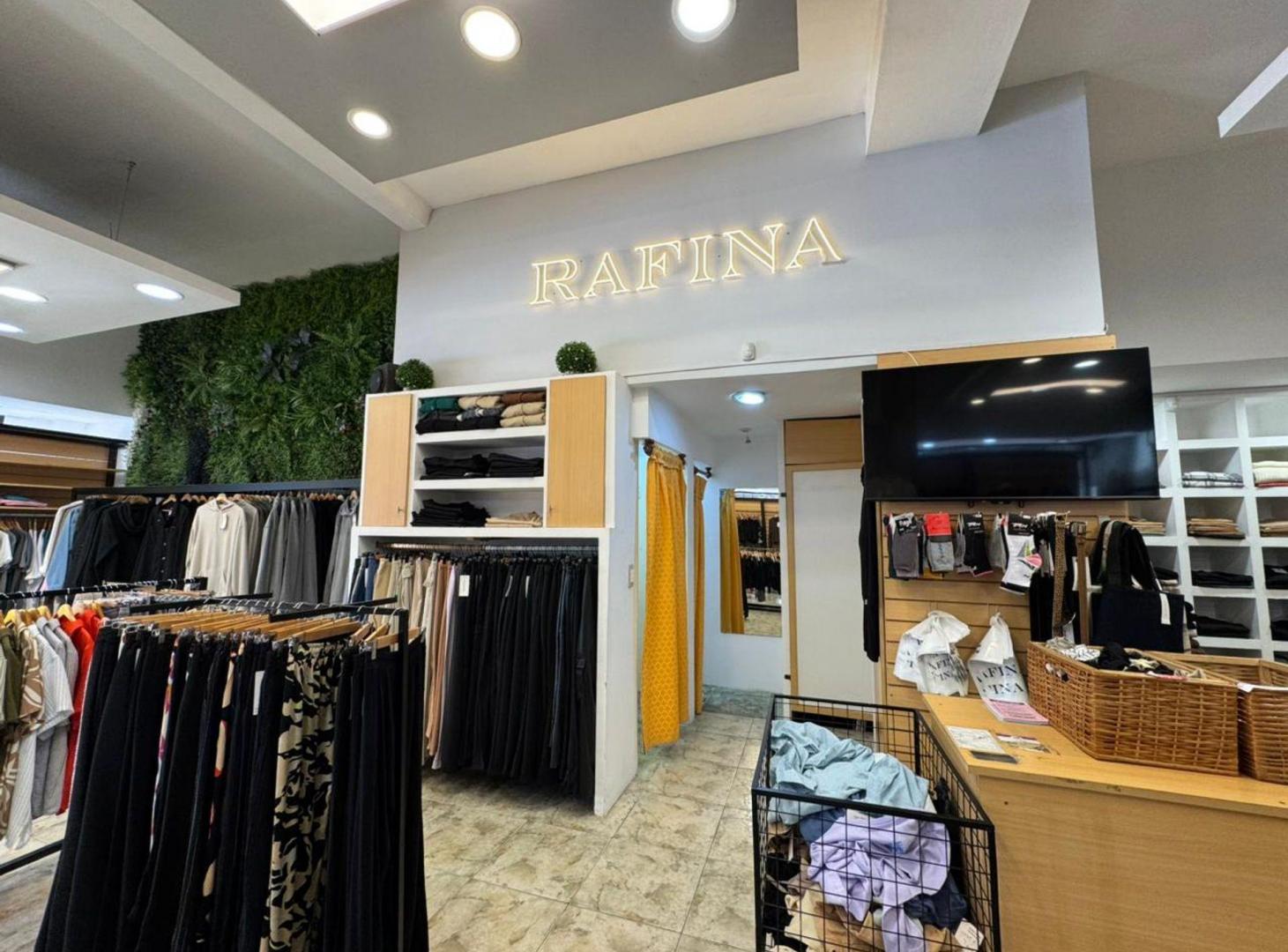 Foto de Venta local comercial Villa Ballester esquina, imagen 4