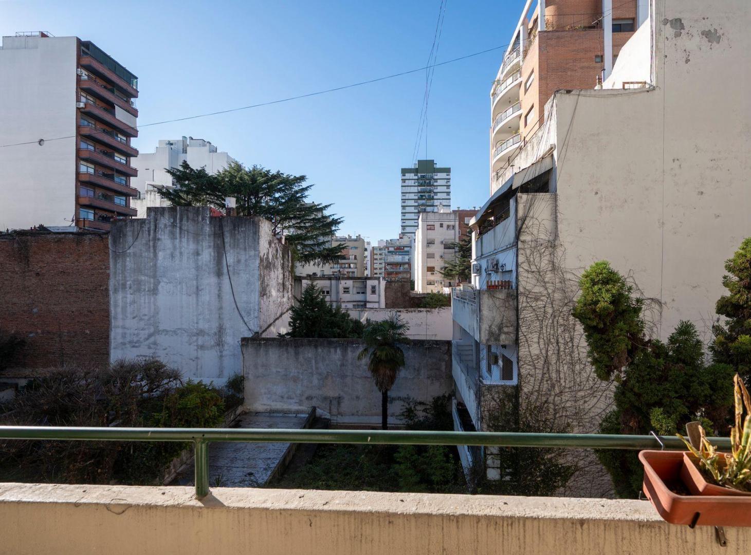 Foto de Venta depto 4 ambientes con balcon, Caballito, imagen 1