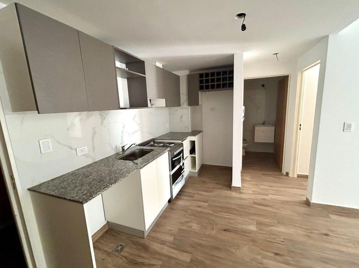 Foto de VENTA DTO 2 AMB PATIO Y BALCON V MITRE FINACIACIÓN, imagen 4