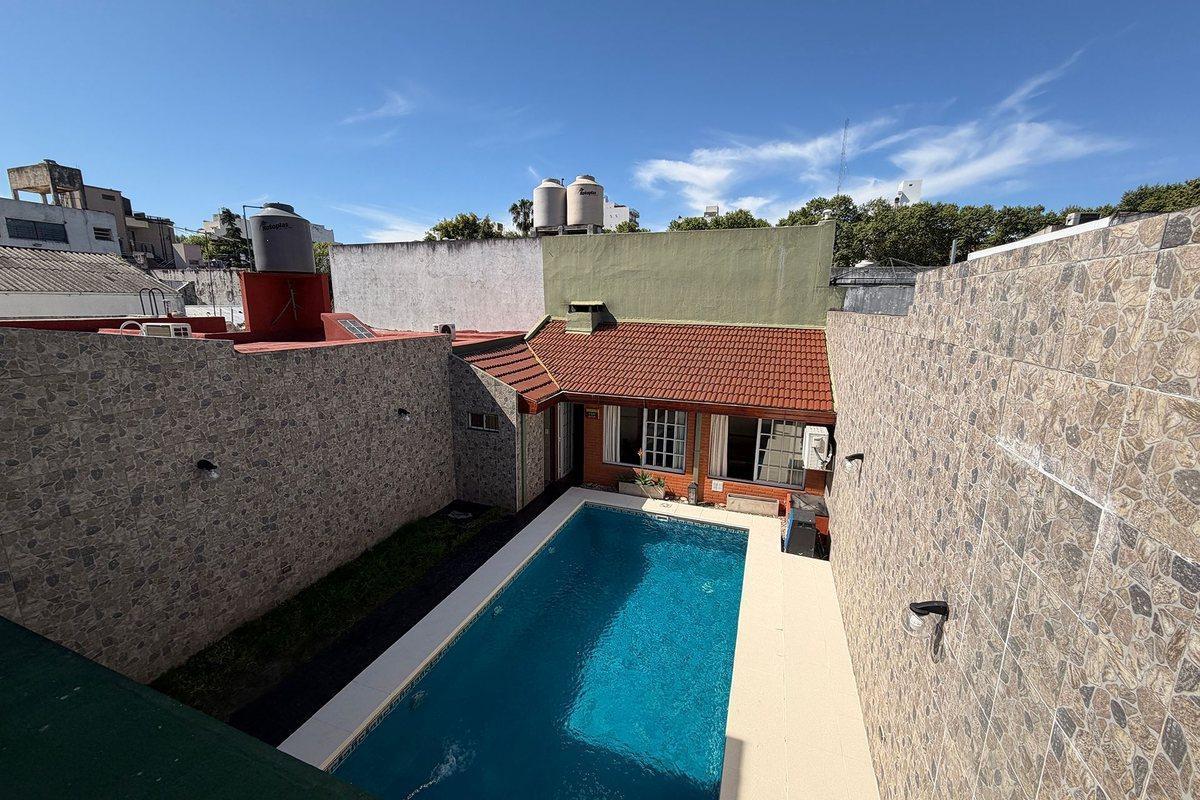 Foto de Venta casa 7 amb. Villa Santa Rita Pileta+Cocheras, imagen 3