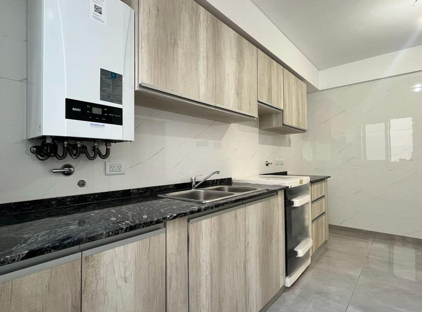 Foto de Venta Depto 4 amb V. Devoto a ESTRENAR patio lumin, imagen 1
