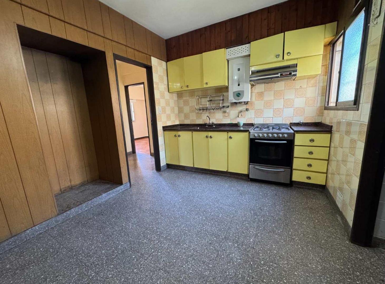 Foto de Venta Depto 4 Amb c/Cochera, Baulera - Mataderos, imagen 5