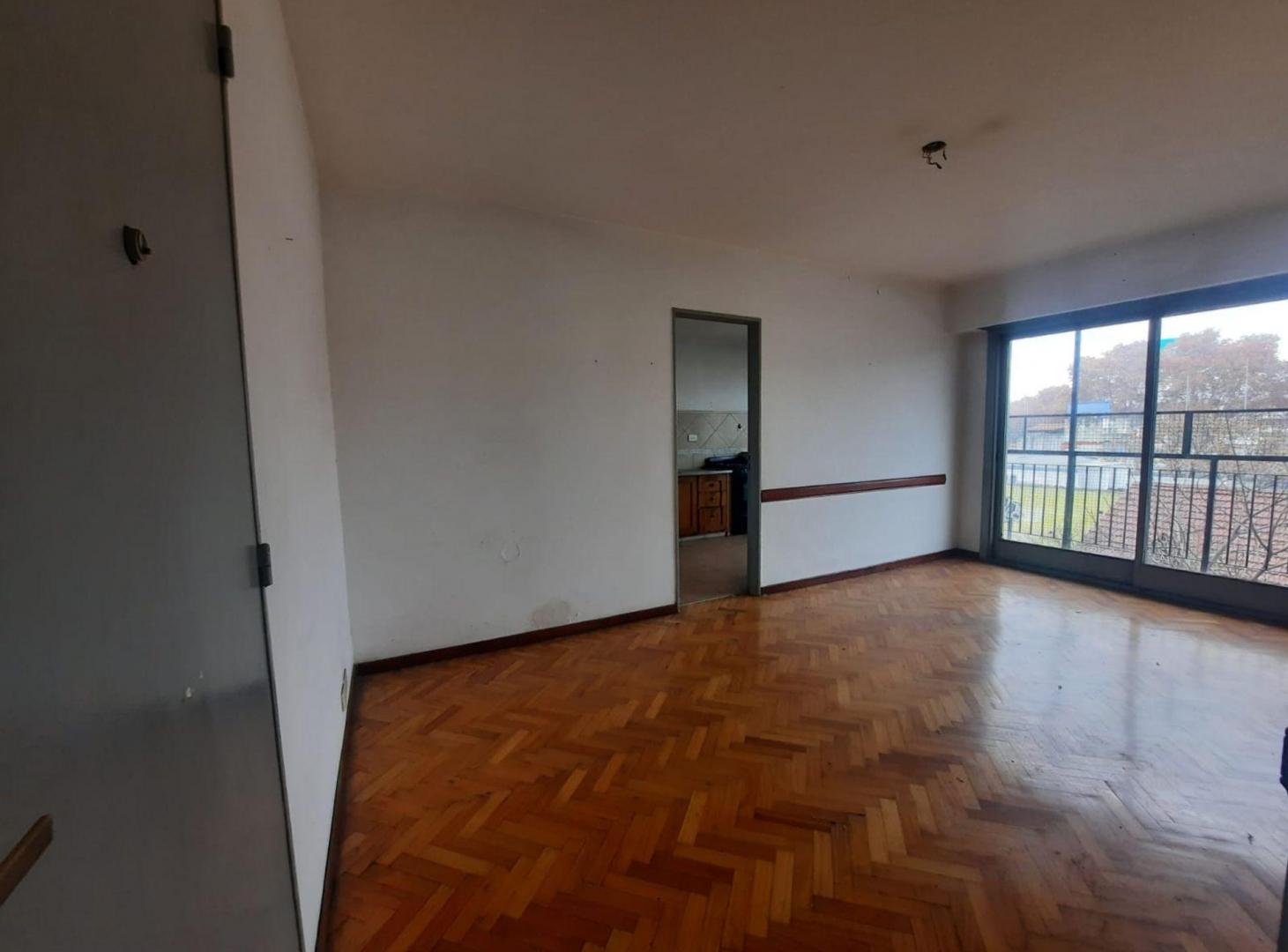 Foto de DEPARTAMENTO VENTA 3 AMBIENTES PATERNAL APTO CRED, imagen 3