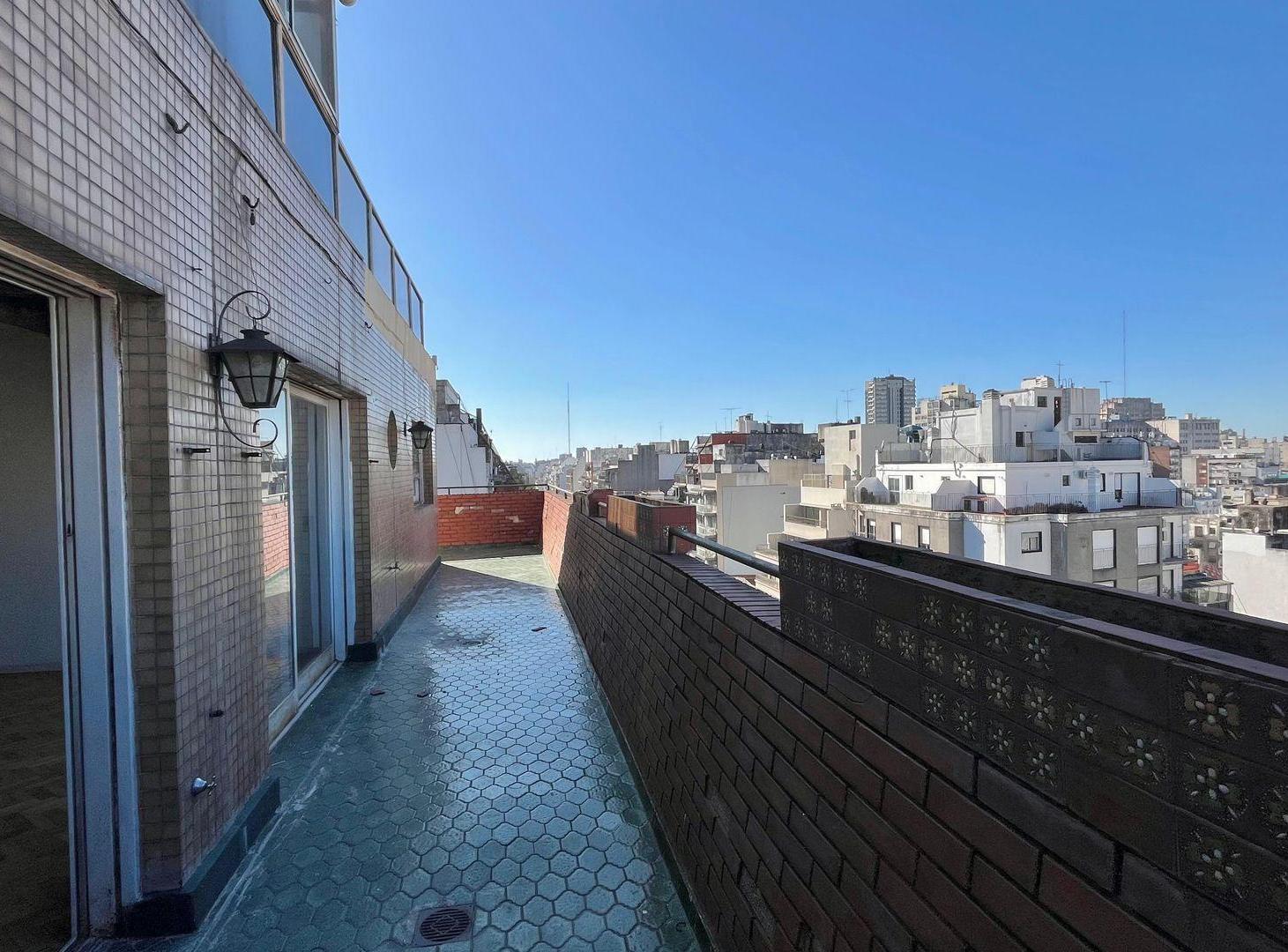 Foto de VENTA SEMIPISO 5 AMB BARRIO NORTE TERRAZA 195M2, imagen 3