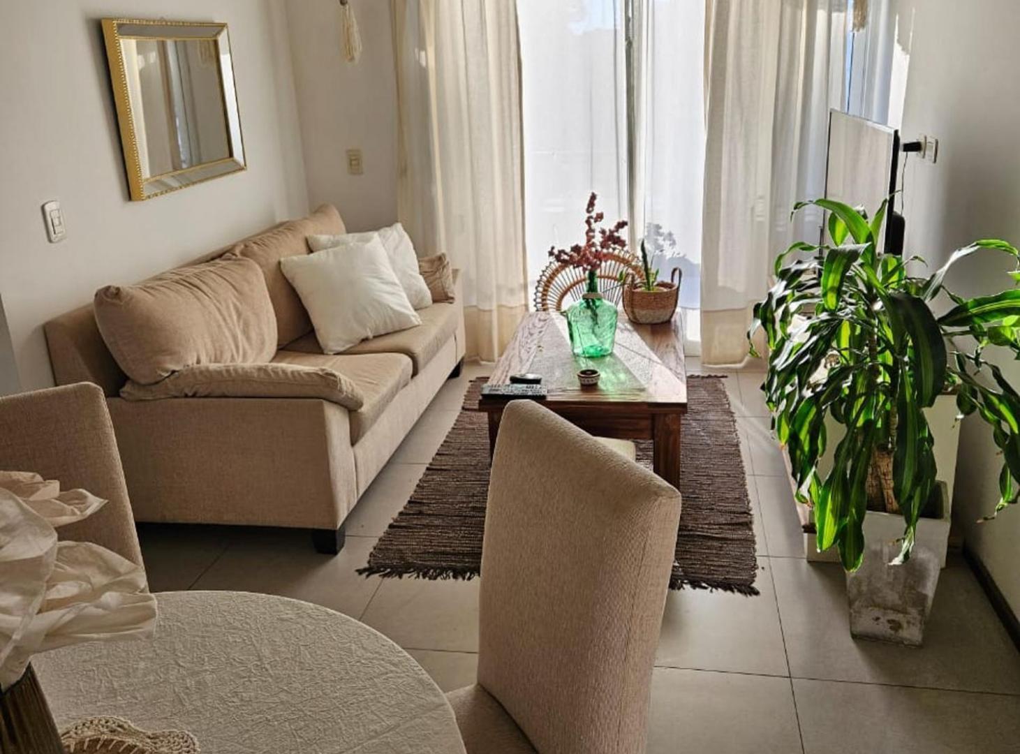 Foto de Departamento 2 ambientes en alquiler con cochera, imagen 1