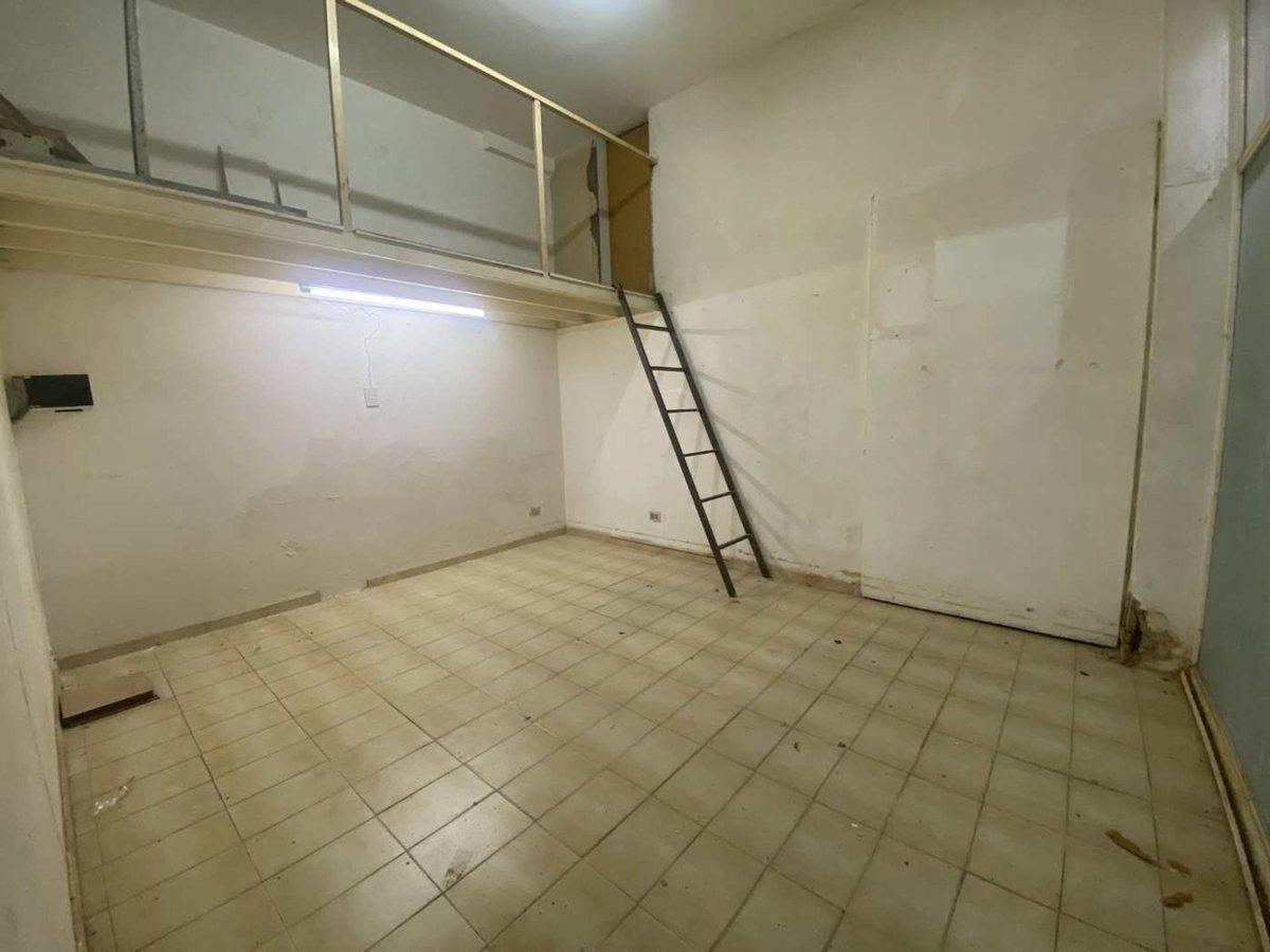 Foto de LOCAL GALERIA VENTA CENTRO COMERCIAL RAMOS MEJIA, imagen 2