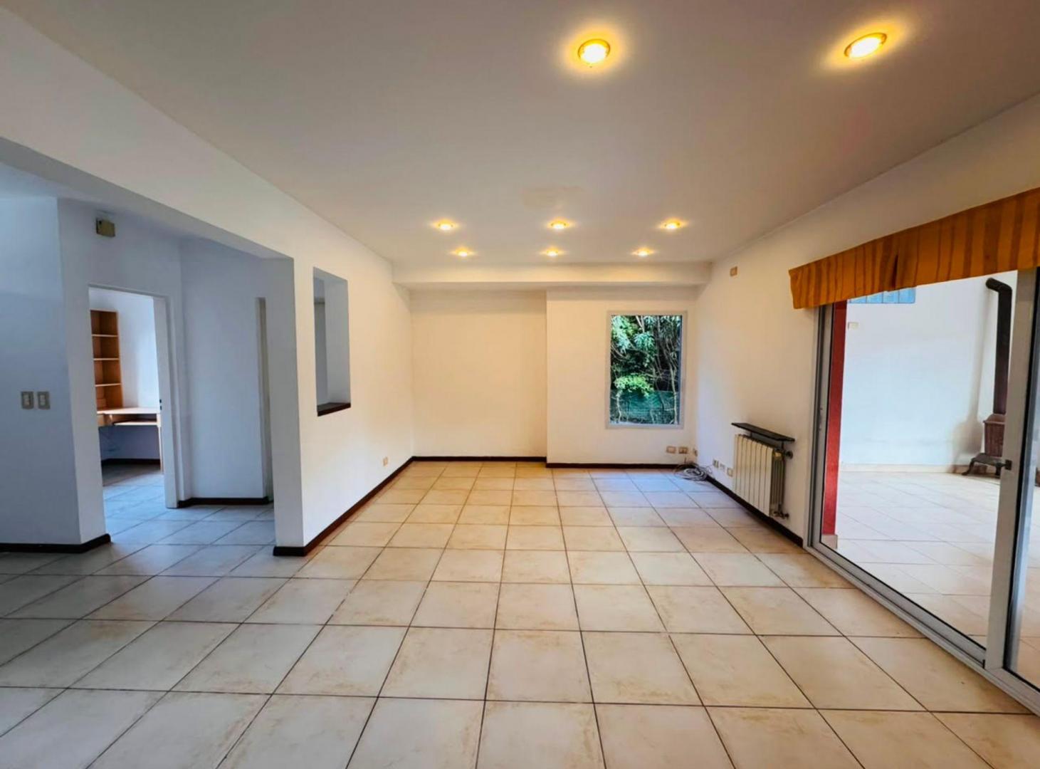 Foto de CASA 5 AMB EN VENTA P LELOIR COUNTRY ALTOS DEL SOL, imagen 2