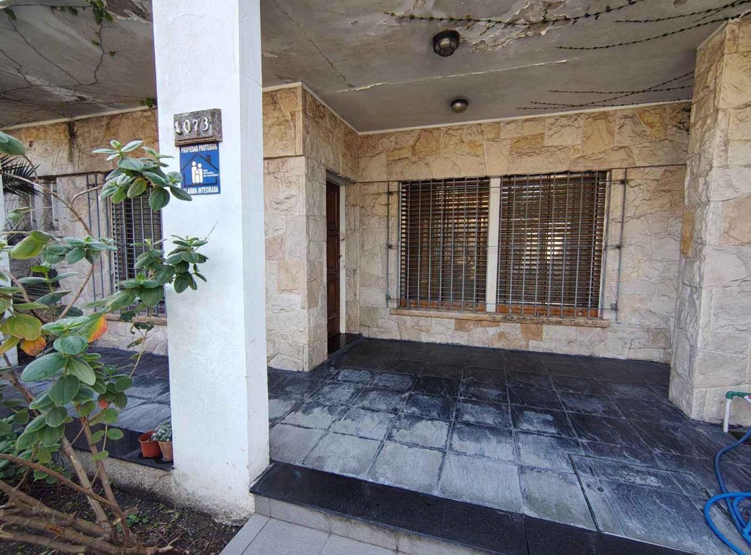Foto de LOTE PROPIO 15 X 41 MTS. EN VENTA MORÓN 600 M2, imagen 1