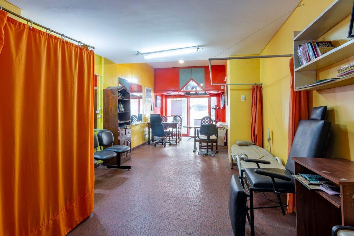 Foto de Venta Local comercial a la calle, Balvanera, imagen 1