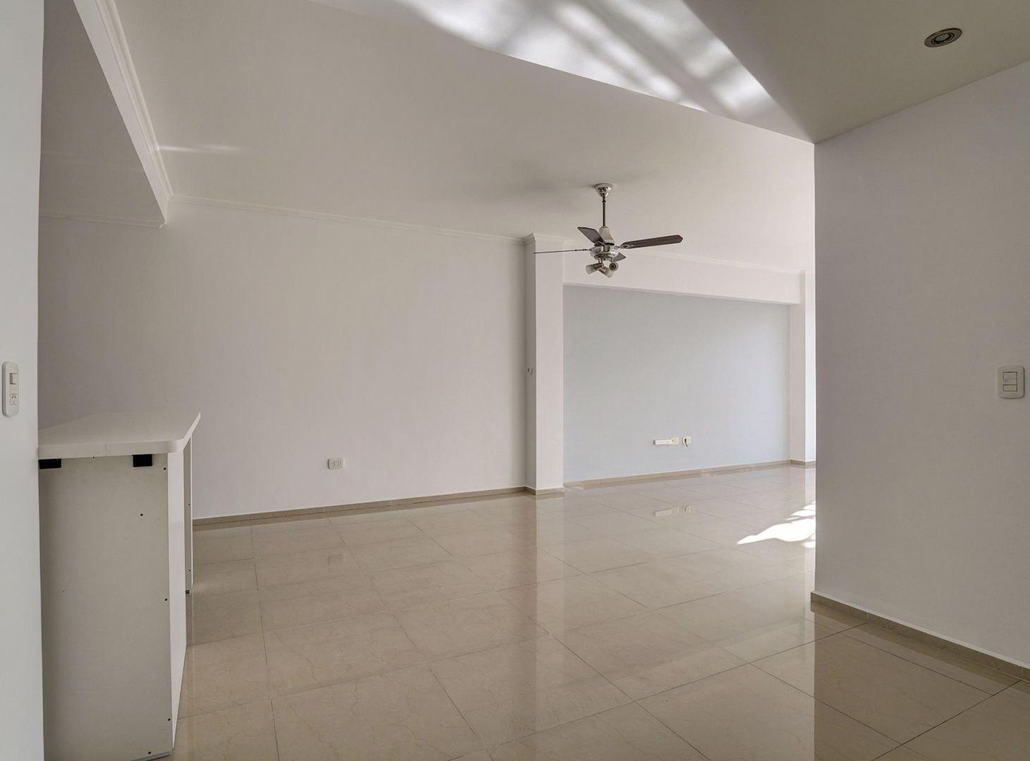 Foto de VENTA DEPTO 3 AMBIENTES C/COCHERA VILLA SANTA RITA, imagen 3