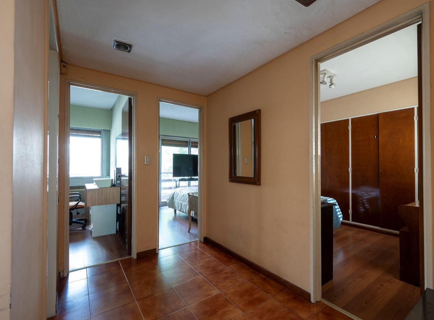 Foto de CASA EN VENTA 5 AMBIENTES EN NÚÑEZ CON JARDIN, imagen 1