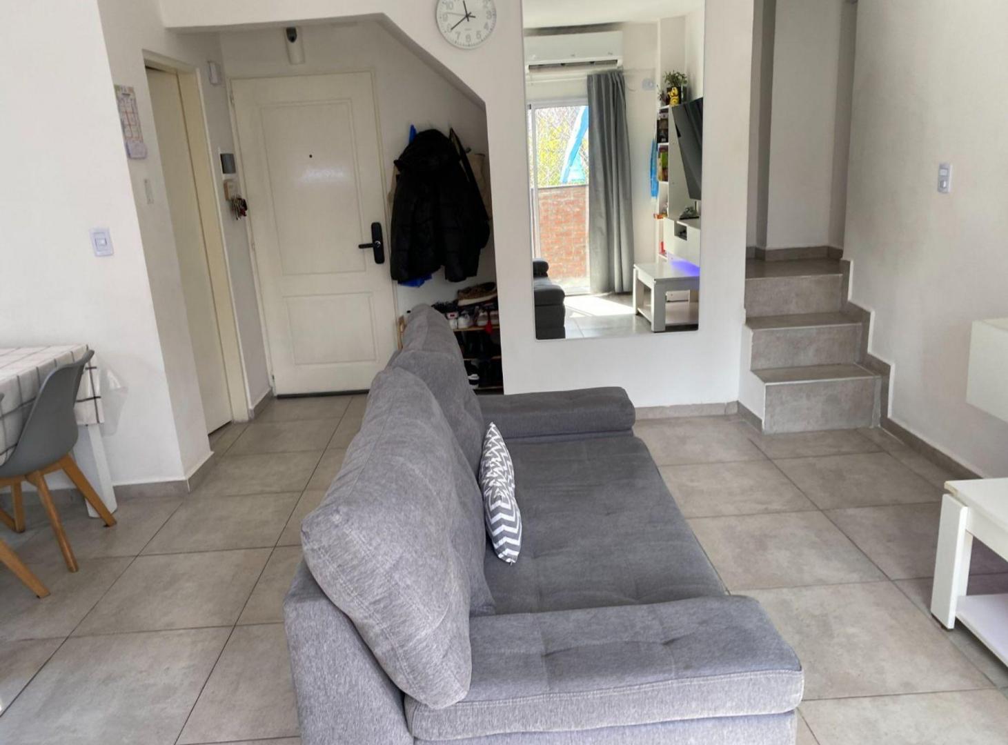 Foto de VENTA DEPTO CABALLITO NORTE EN DUPLEX TERRAZA PROP, imagen 3