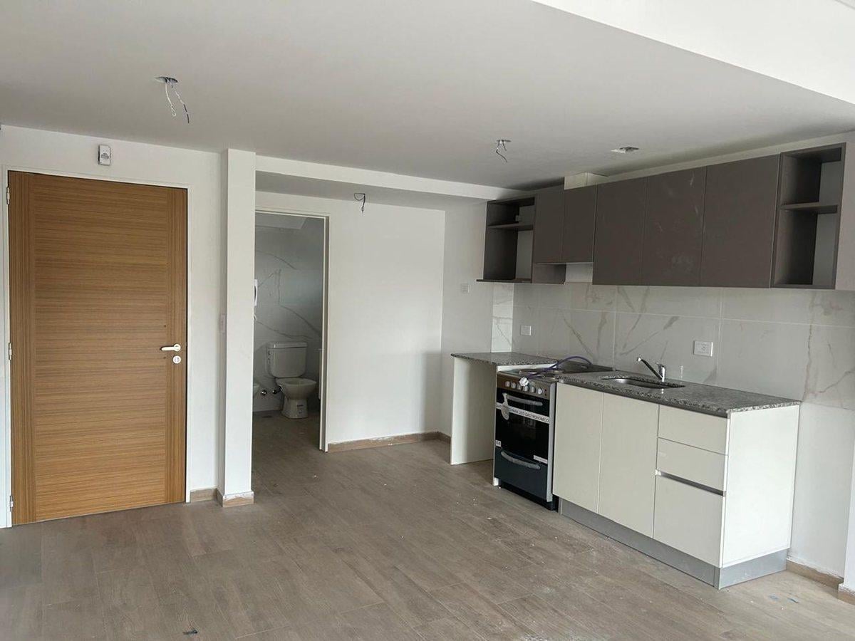 Foto de VENTA AMPLIO MONOAMB. VILLA G. MITRE FINACIACIÓN, imagen 1
