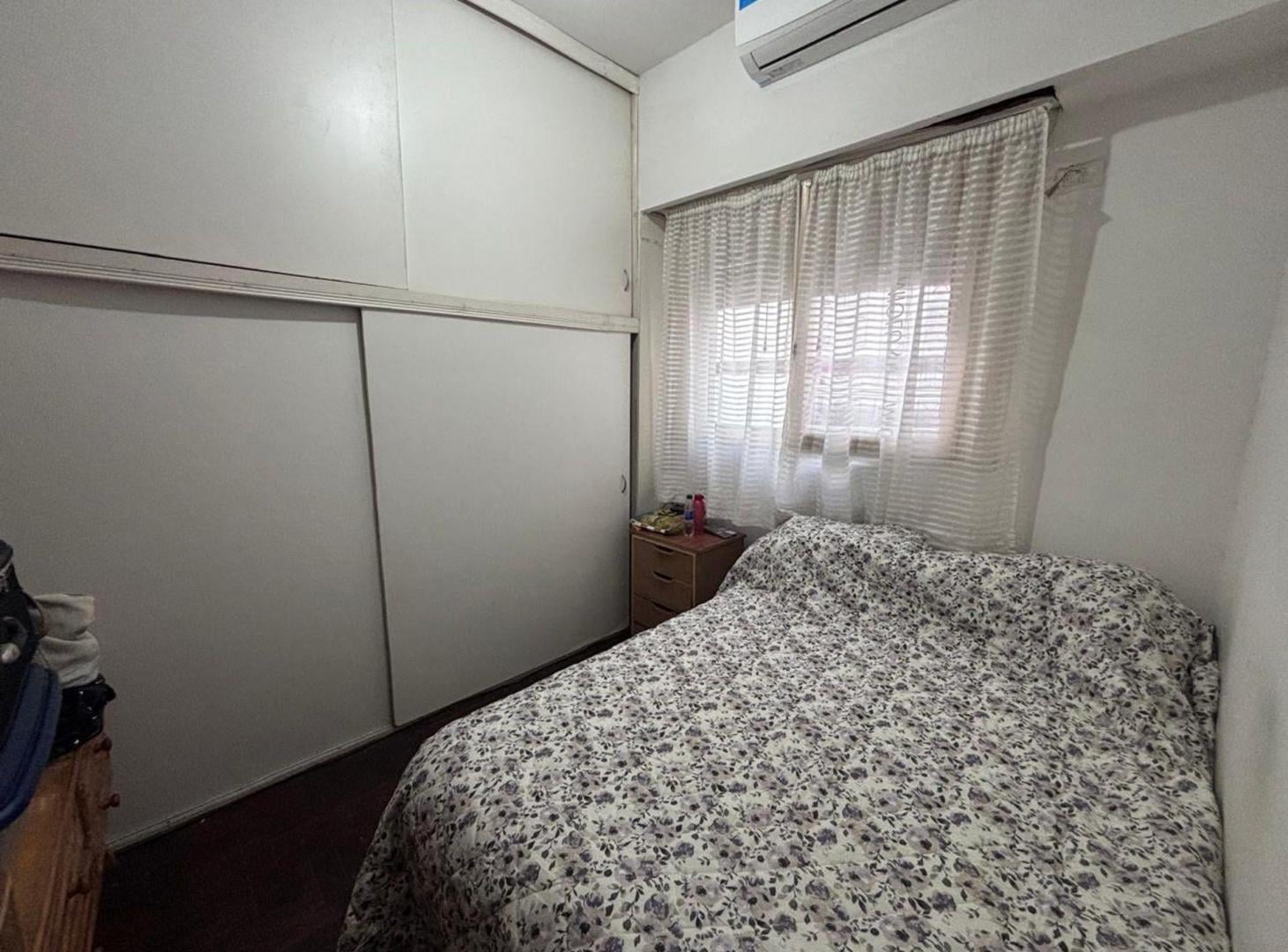 Foto de VENTA DPTO 3 AMB EN PLENO ALMAGRO, imagen 1