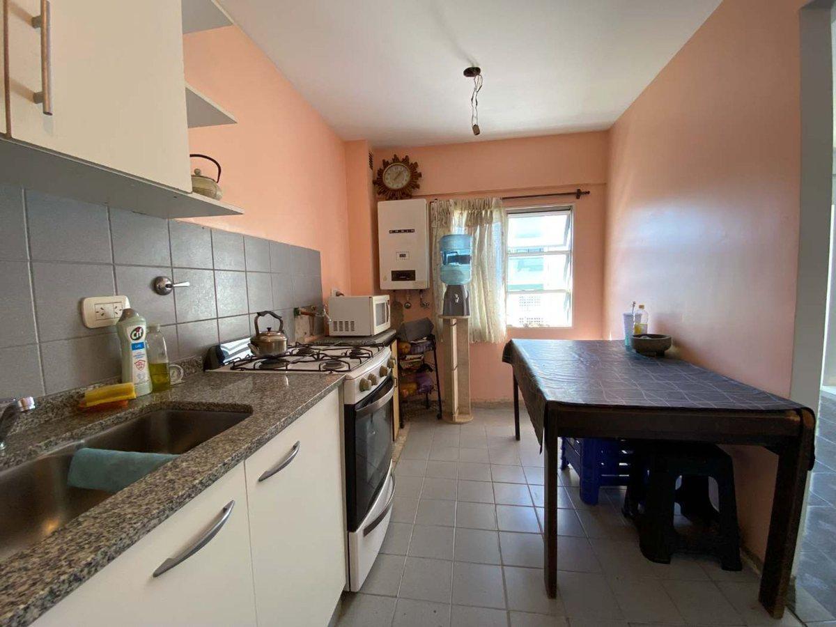 Foto de Departamento de 4 ambientes en Venta - Floresta, imagen 5