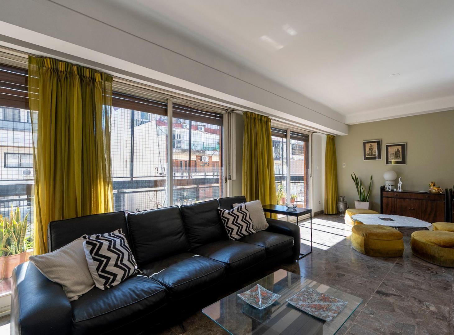 Foto de Venta piso 6 amb,cochera, 2 balcónes, Villa Crespo, imagen 2
