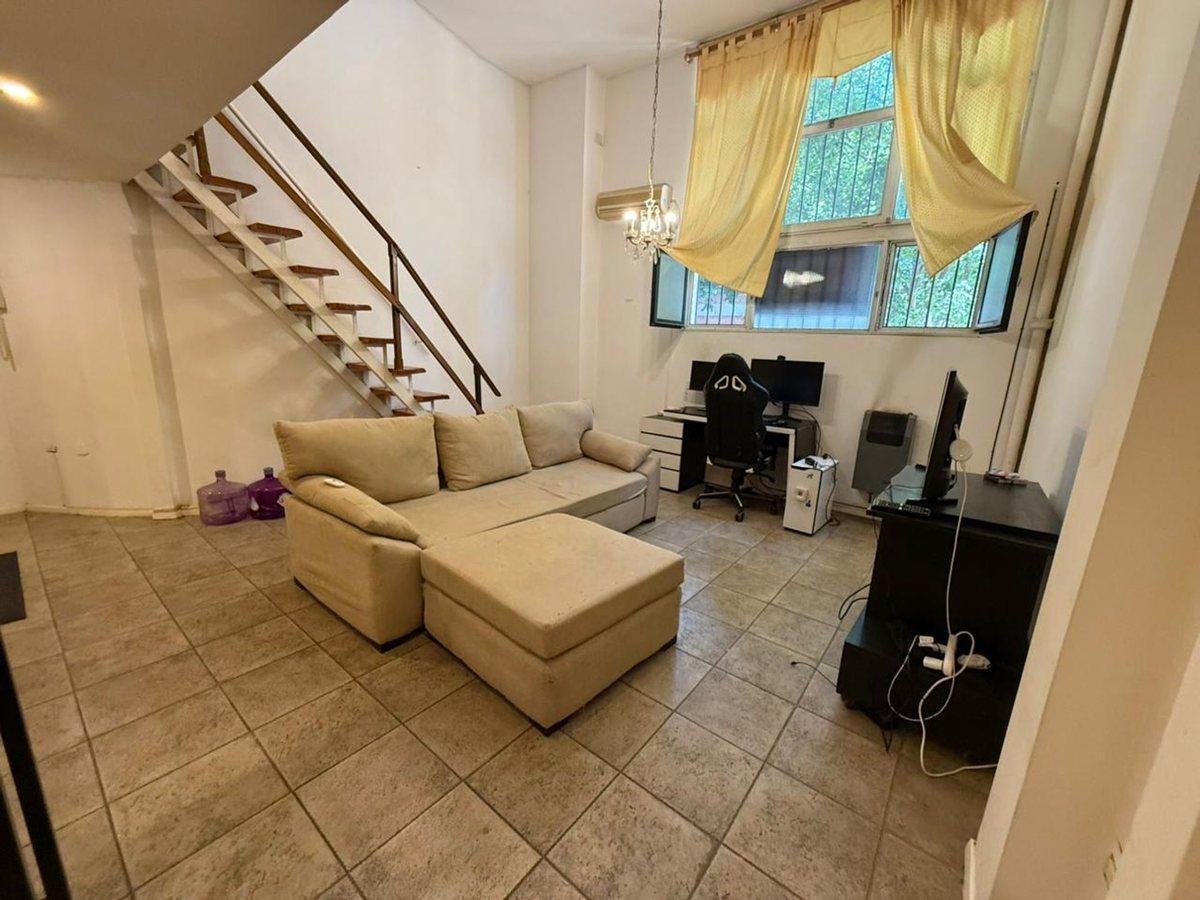 Foto de VENTA DE PH LOFT 2 AMB. AL FRENTE EN VERSALLES, imagen 4