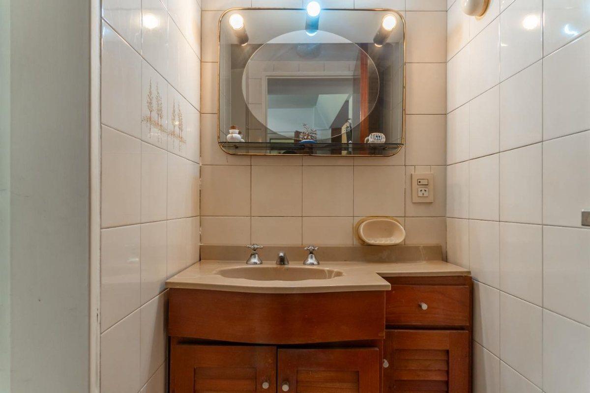 Foto de VENTA CASA 4 AMB SAN MARTÍN PATIO TERRAZA COCHERA, imagen 4