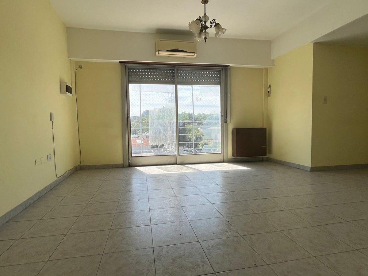 Foto de Venta depto 3 amb Castelar balcón depend. luminoso, imagen 4
