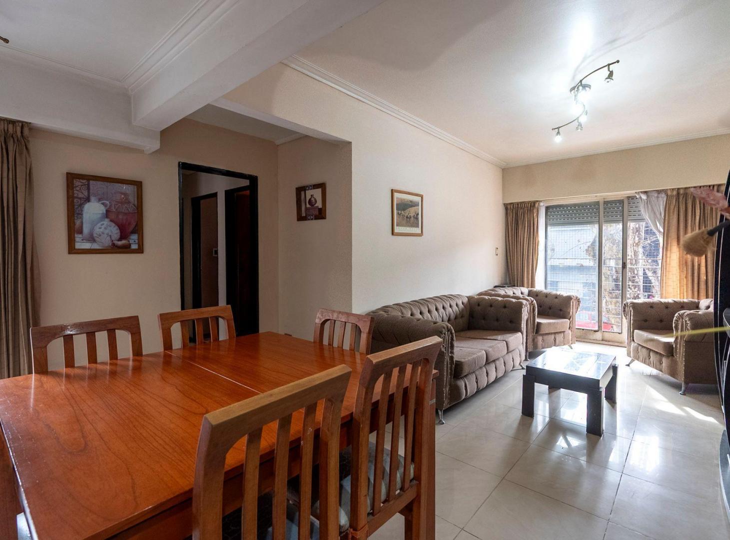 Foto de Venta depto, 4 amb. balcon, 2 baños, V. Urquiza, imagen 1