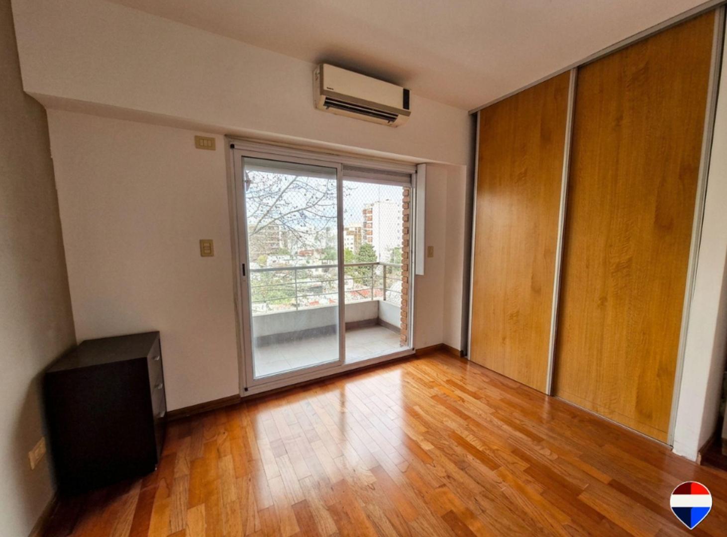Foto de VENTA DEPTO 3 AMB VILLA SANTA RITA FRENTE y PILETA, imagen 2