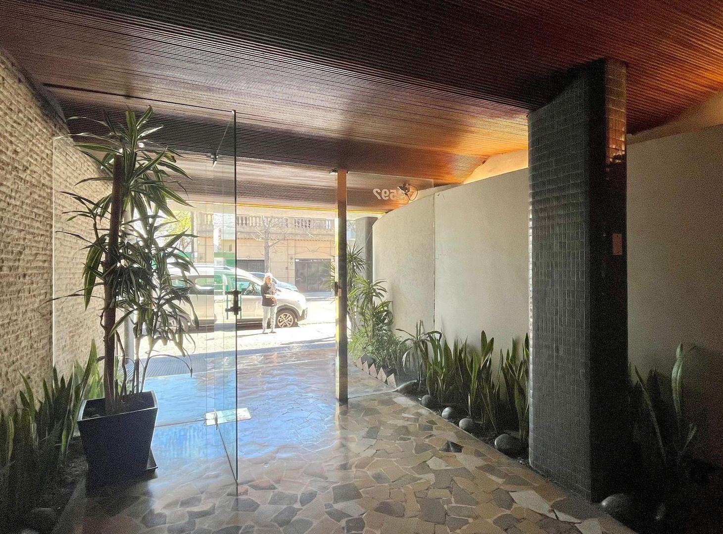 Foto de VENTA DTO 3 AMB DEVOTO GUARDACOCHE-BALCON-BAULERA, imagen 4