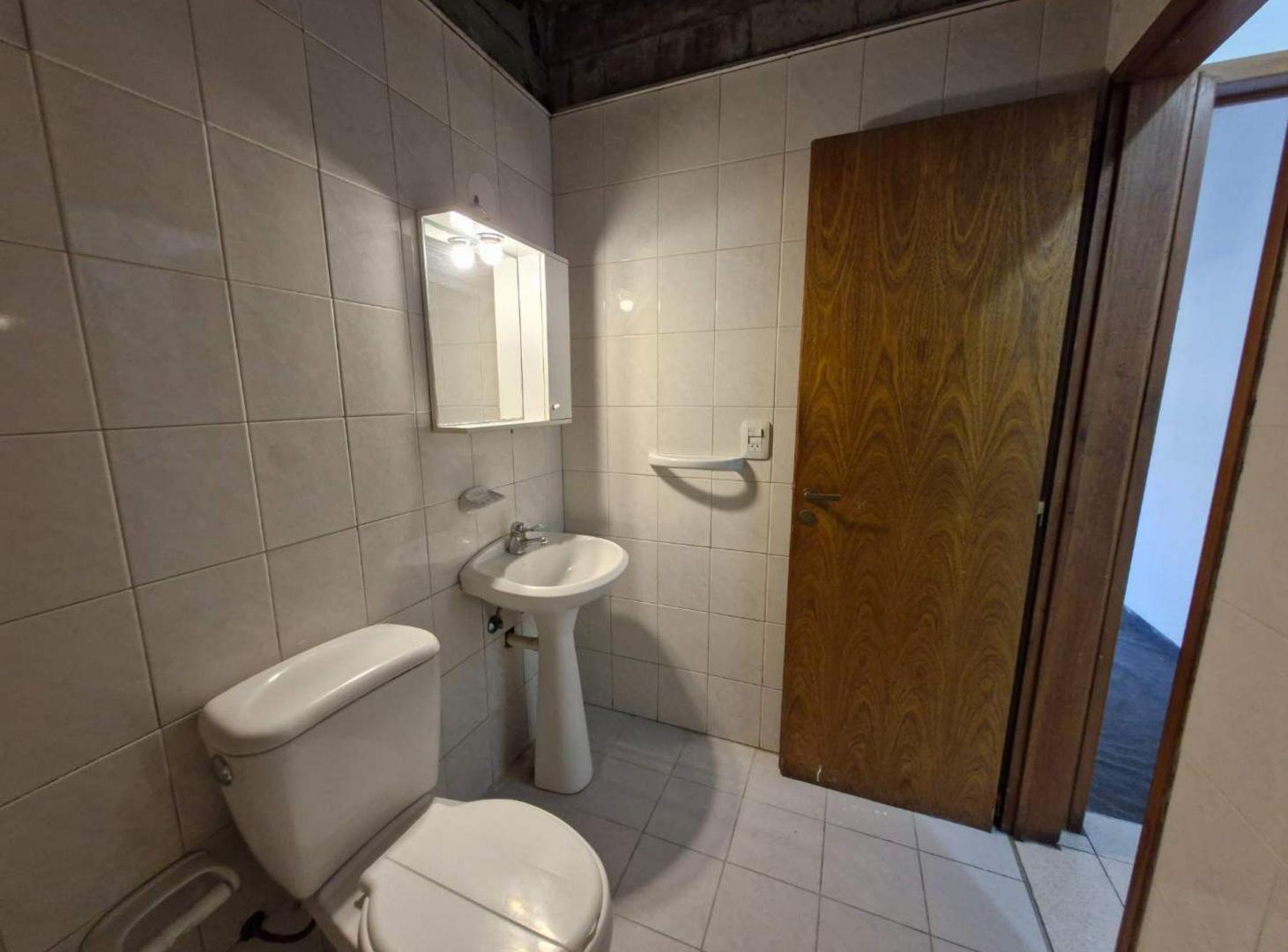 Foto de VENTA DEPTO 2 AMB VILLA DEL PARQUE, imagen 5
