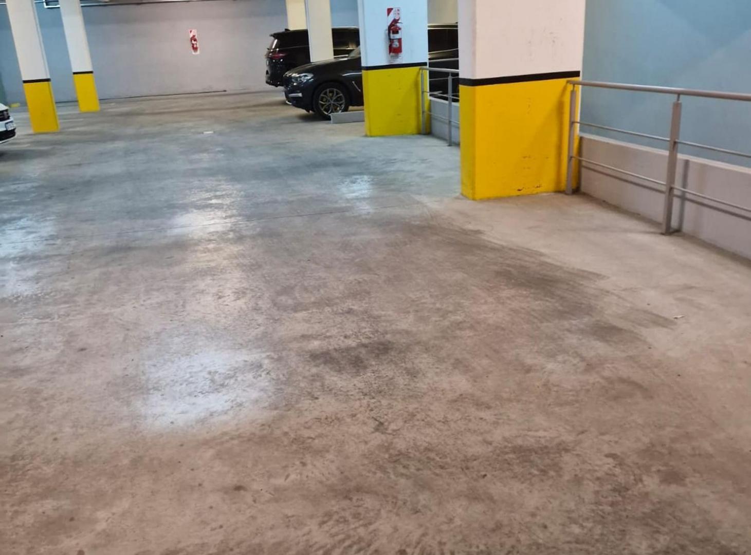 Foto de VENTA COCHERA. LAS LOMITAS., imagen 4