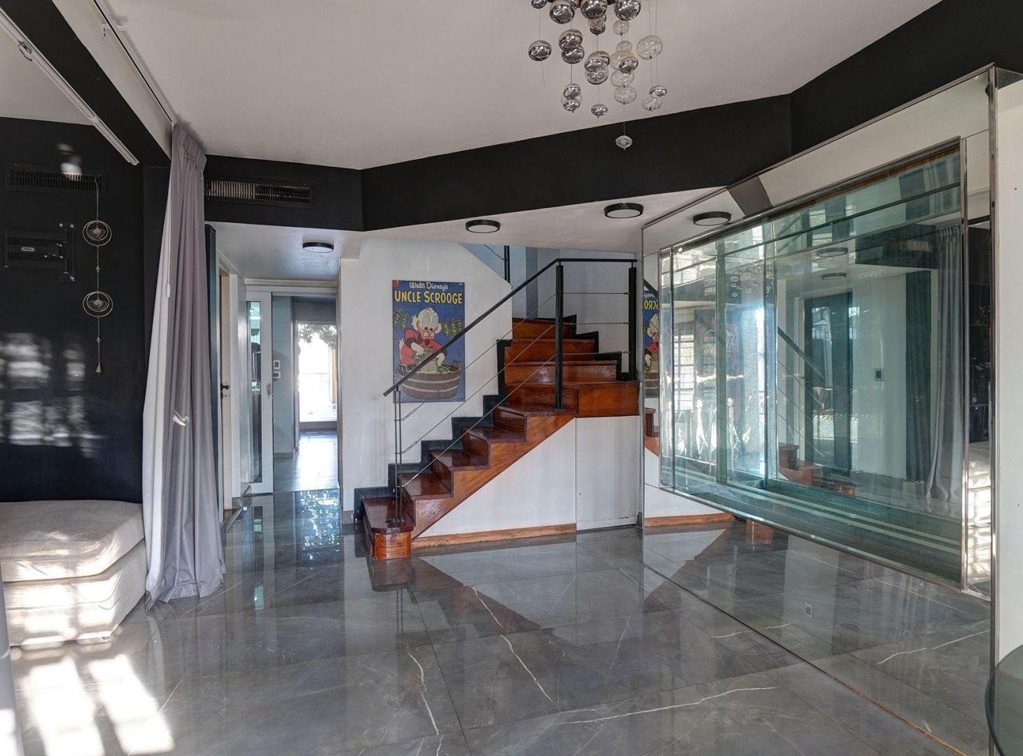 Foto de VENTA CASA 5 AMB. PILETA JACCUZZI SAUNA ITUZAINGO, imagen 3