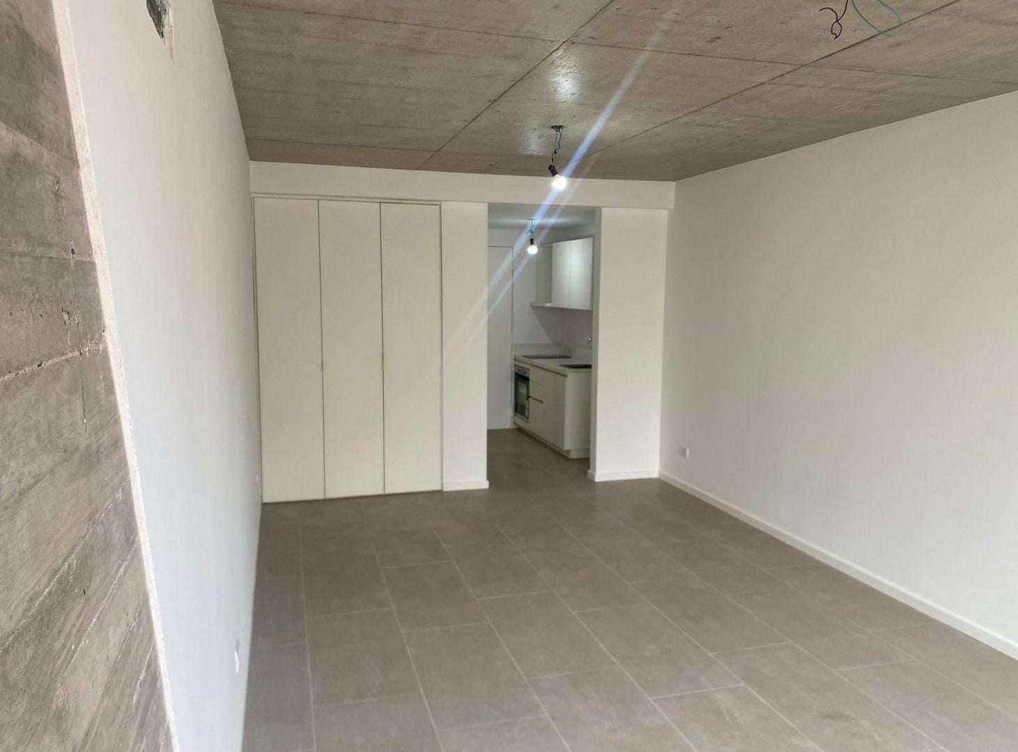Foto de VENTA MONOAMBIENTE SAAVEDRA BALCON CONTRAFRENTE, imagen 2