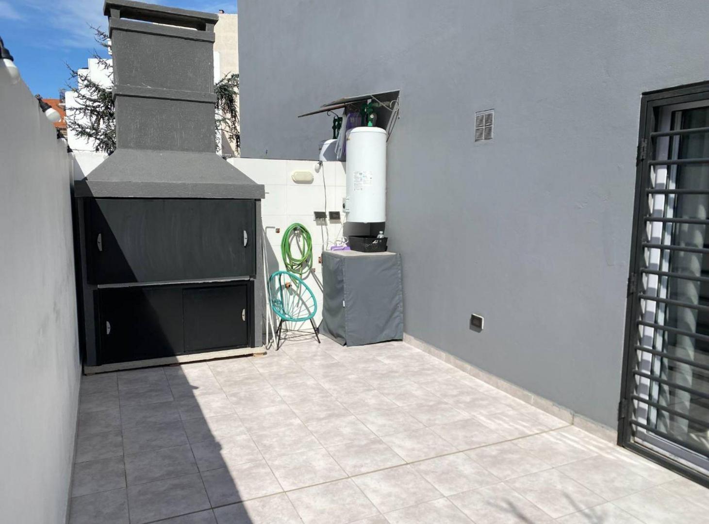 Foto de VENTA DEPTO CABALLITO NORTE EN DUPLEX TERRAZA PROP, imagen 3