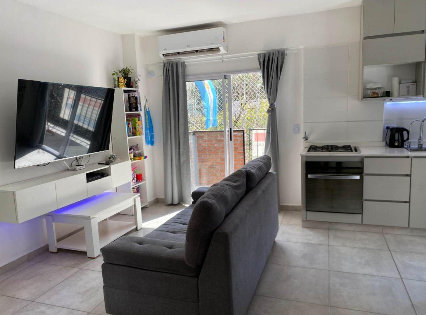 Foto de VENTA DEPTO CABALLITO NORTE EN DUPLEX TERRAZA PROP, imagen 5