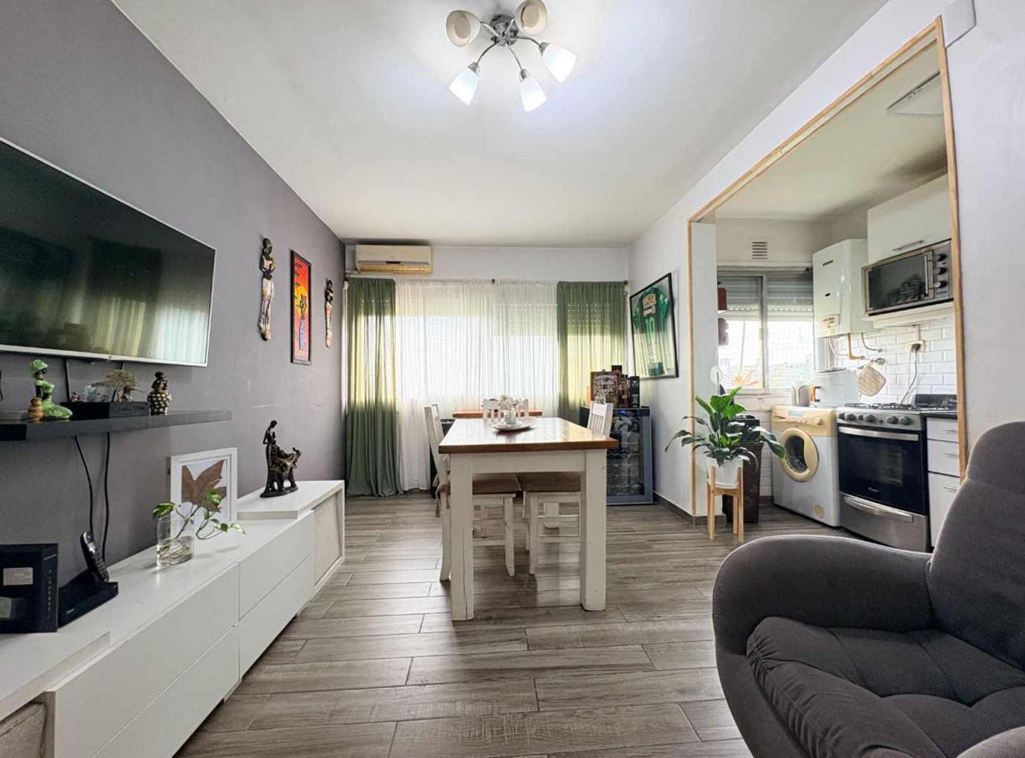 Foto de DEPTO 3 AMB. EN VENTA EN LUGANO 1 Y 2- AP. CREDITO, imagen 3