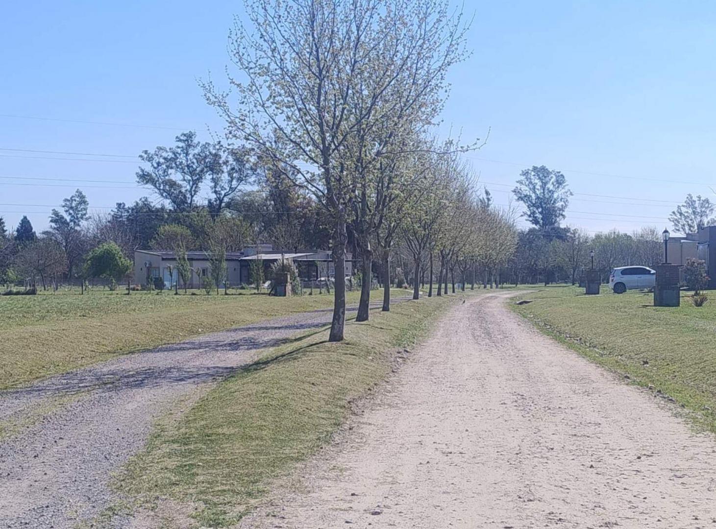 Foto de Lote 2000 m2 en venta en La Asuncion club de campo, imagen 3