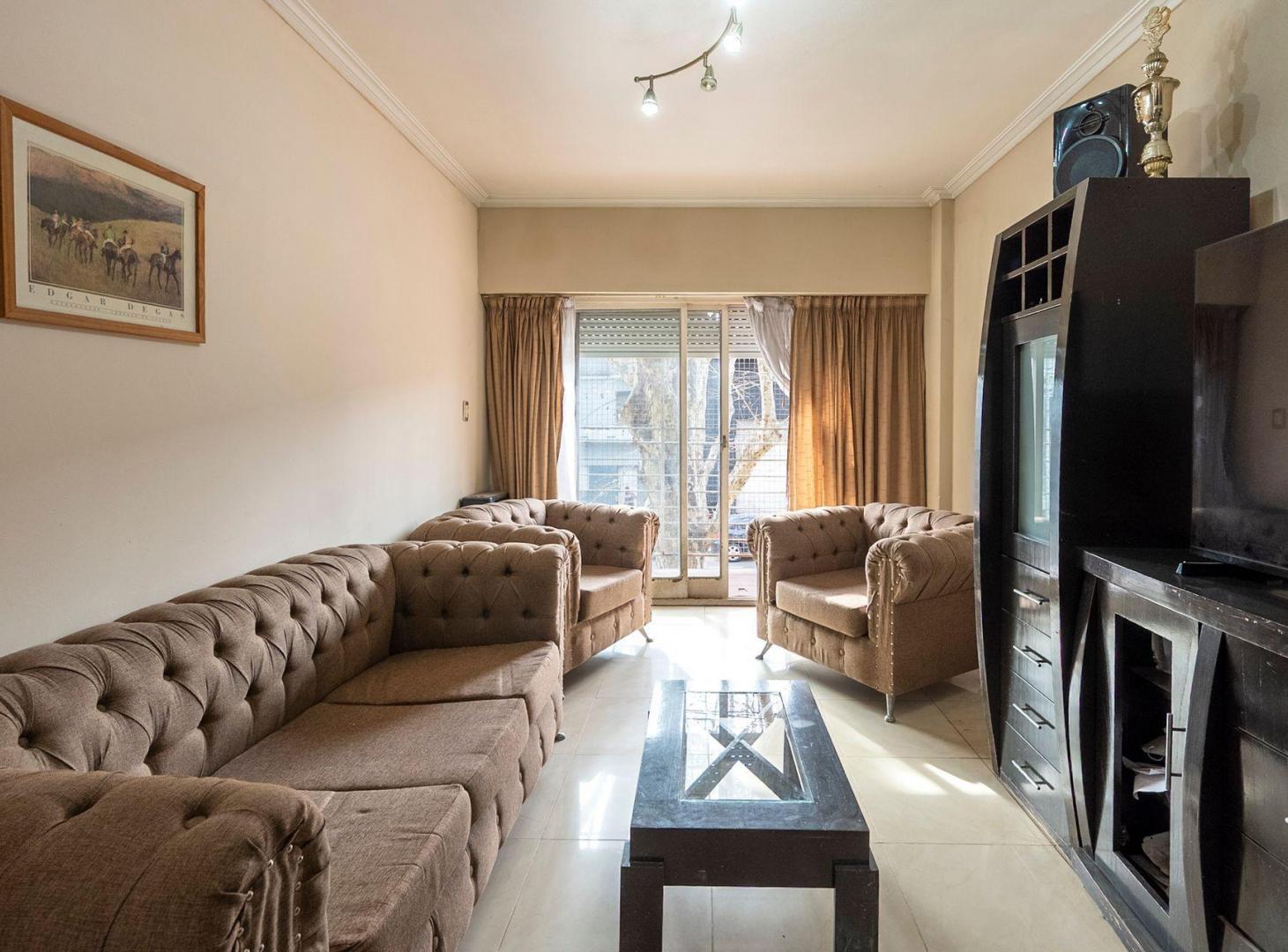 Foto de Venta depto, 5 amb. balcon, 2 baños, V. Urquiza, imagen 1