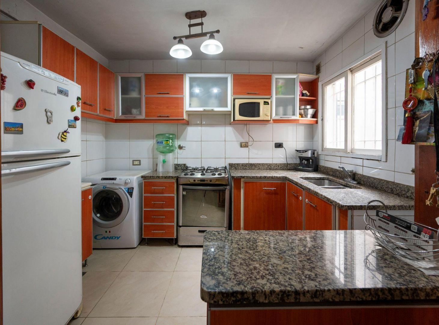 Foto de Venta depto, 5 amb. balcon, 2 baños, V. Urquiza, imagen 4