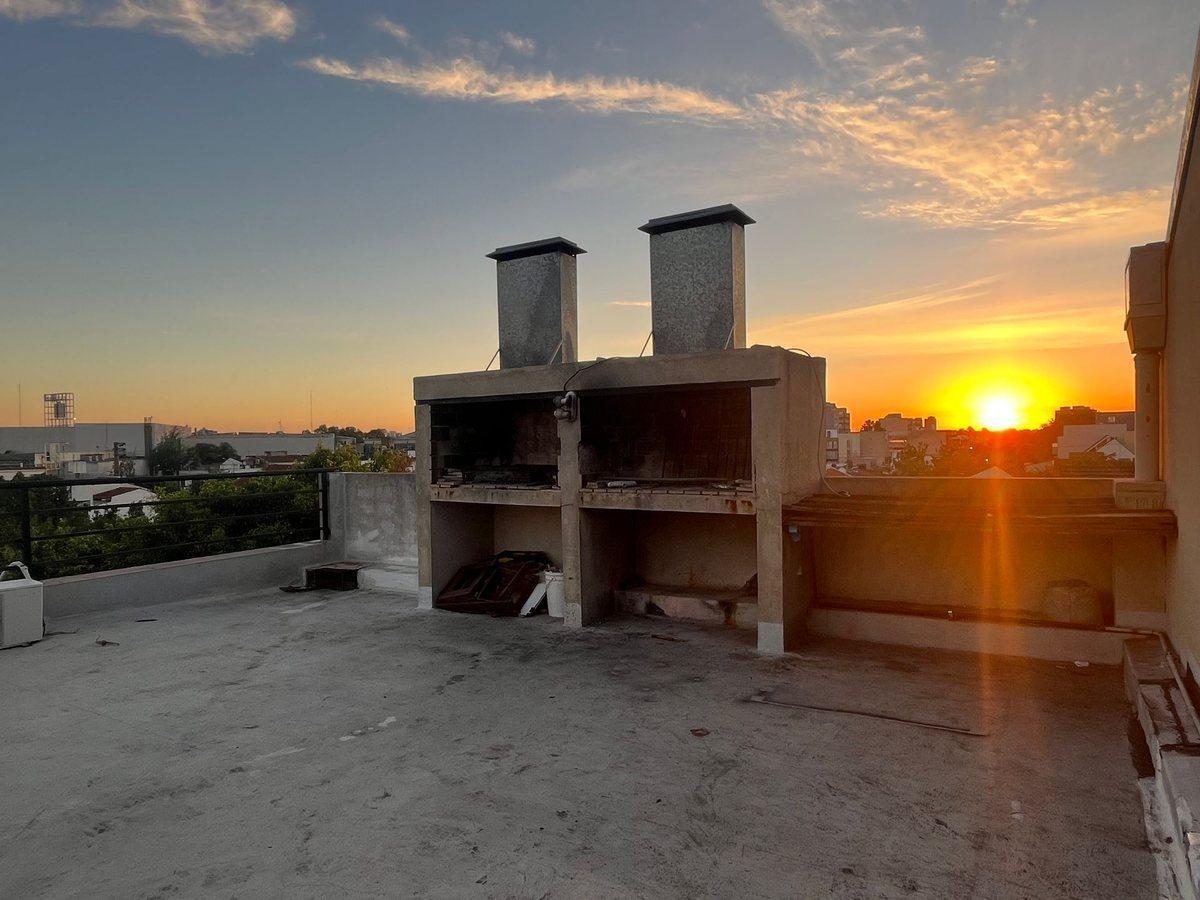 Foto de EXCELENTE MONOAMBIENTE EN VENTA VILLA SARMIENTO, imagen 3