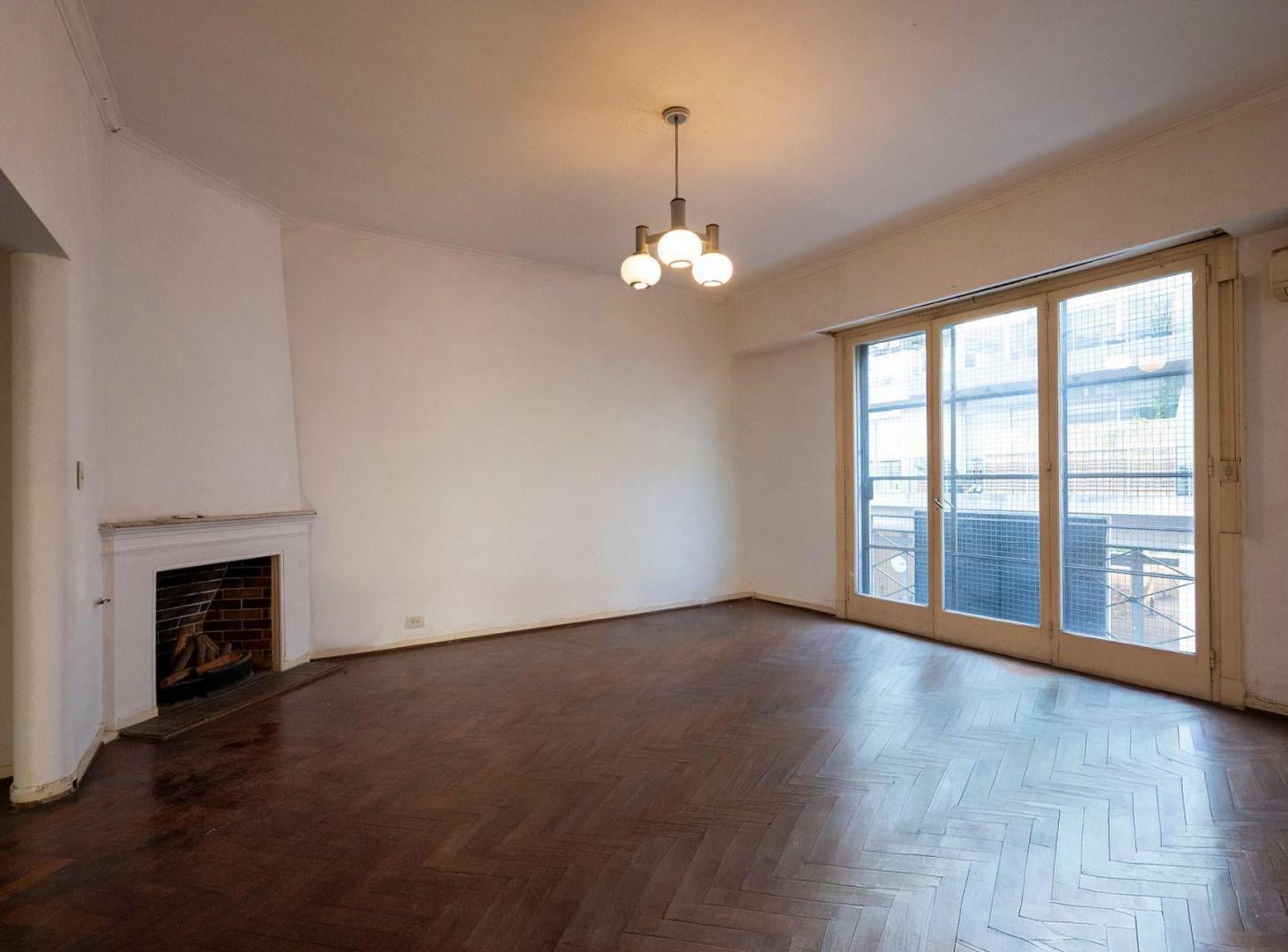 Foto de VENTA DEPTO. 4 AMB. SAN TELMO MUY LUMINOSO FRENTE, imagen 3