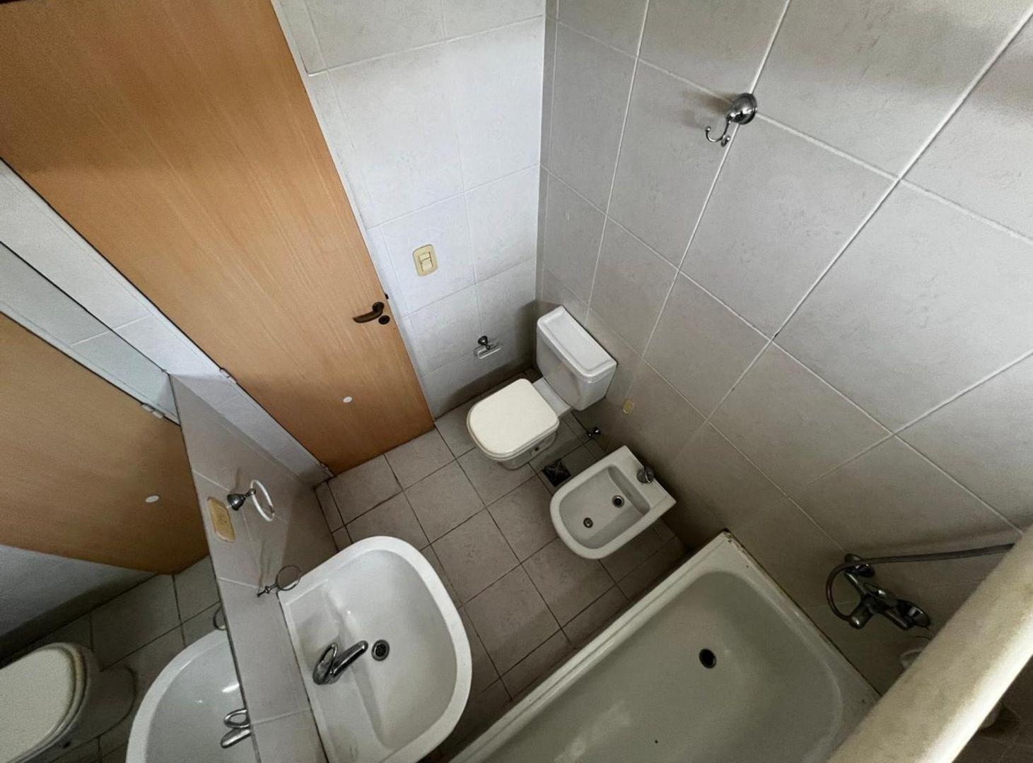Foto de DEPARTAMENTO DE 3 AMBIENTES EN CABALLITO EN ALQU., imagen 5
