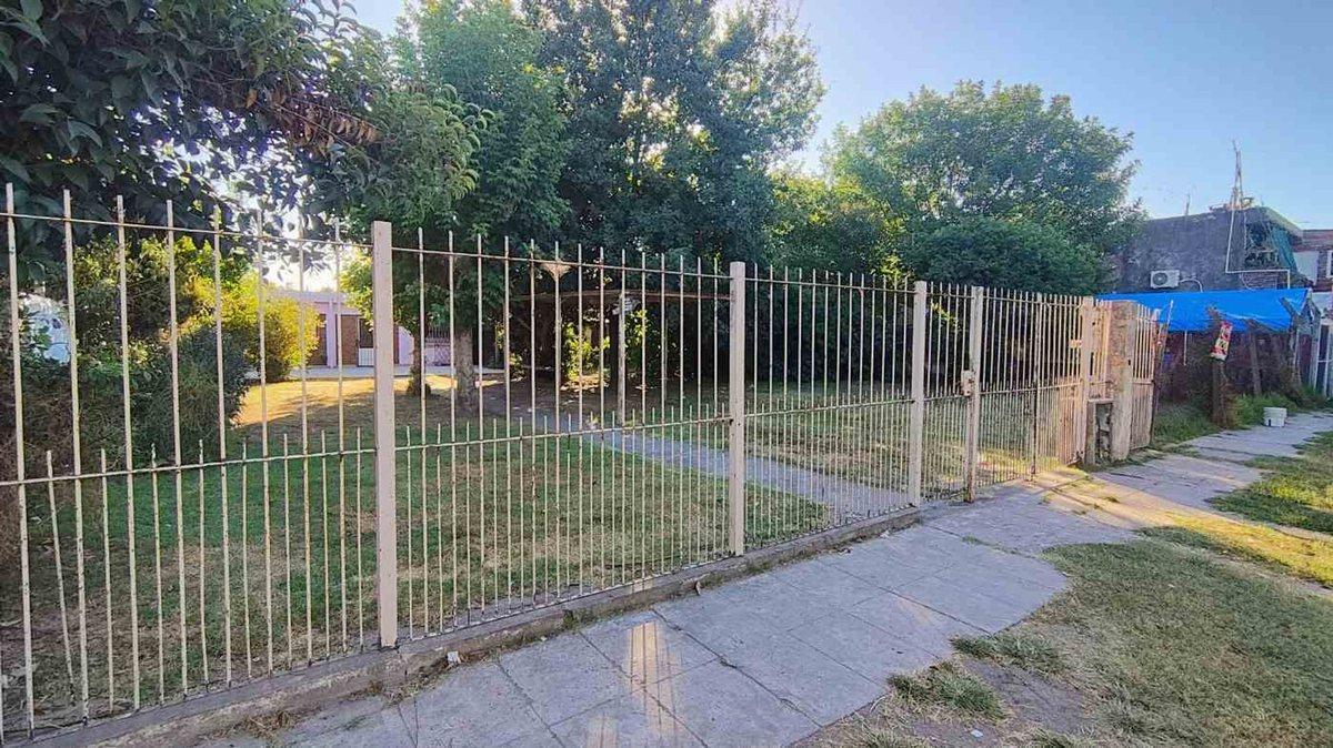 Foto de LOTE 600 M2 4 AMB 2 BAÑOS EN VENTA LOS POLVORINES, imagen 4