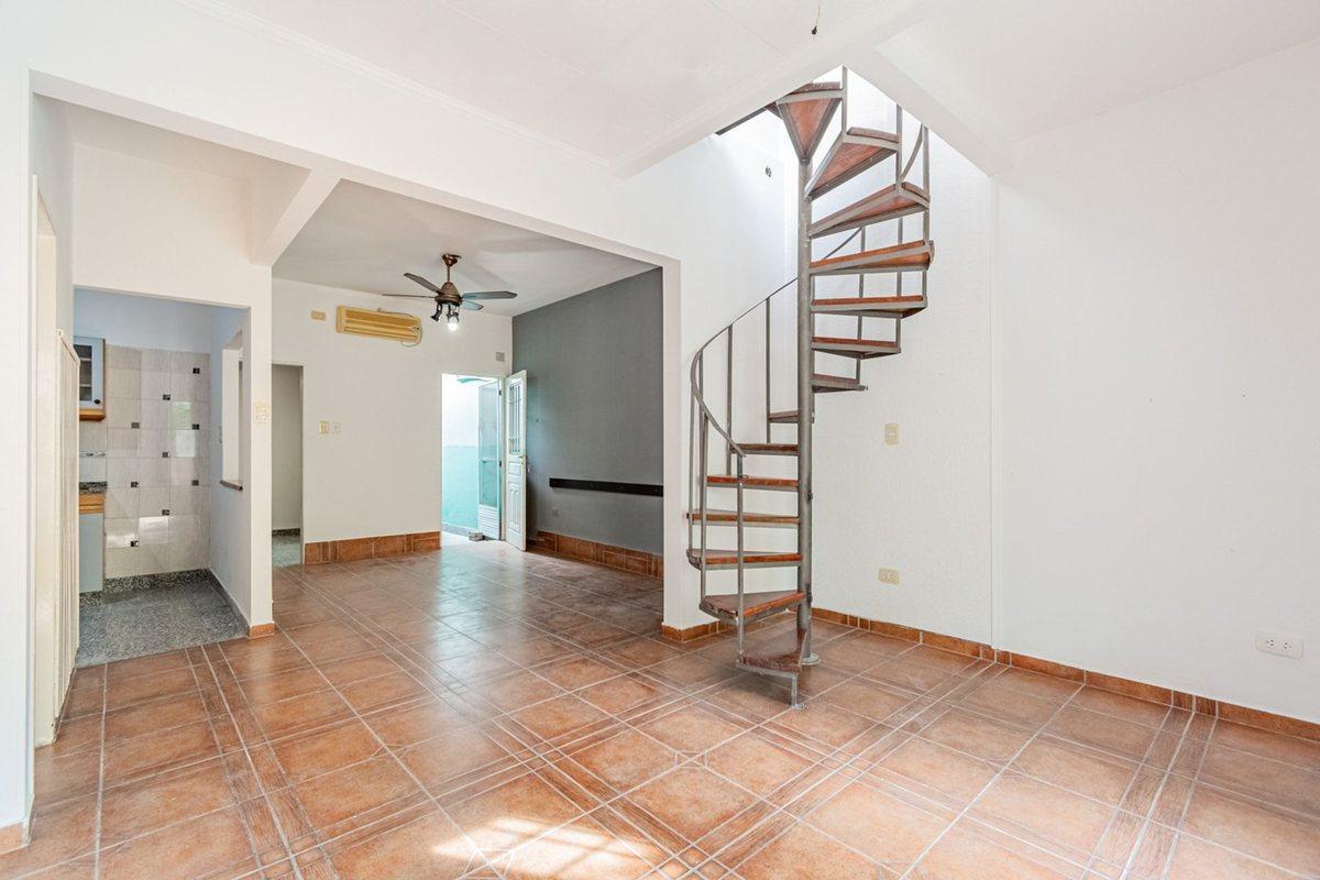 Foto de PH 3 AMBIENTES EN VENTA EN RAMOS MEJIA CON TERRAZA, imagen 5