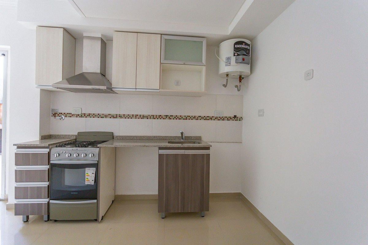 Foto de Dpto 2amb venta Chacabuco balcón/parrilla opc/coch, imagen 5