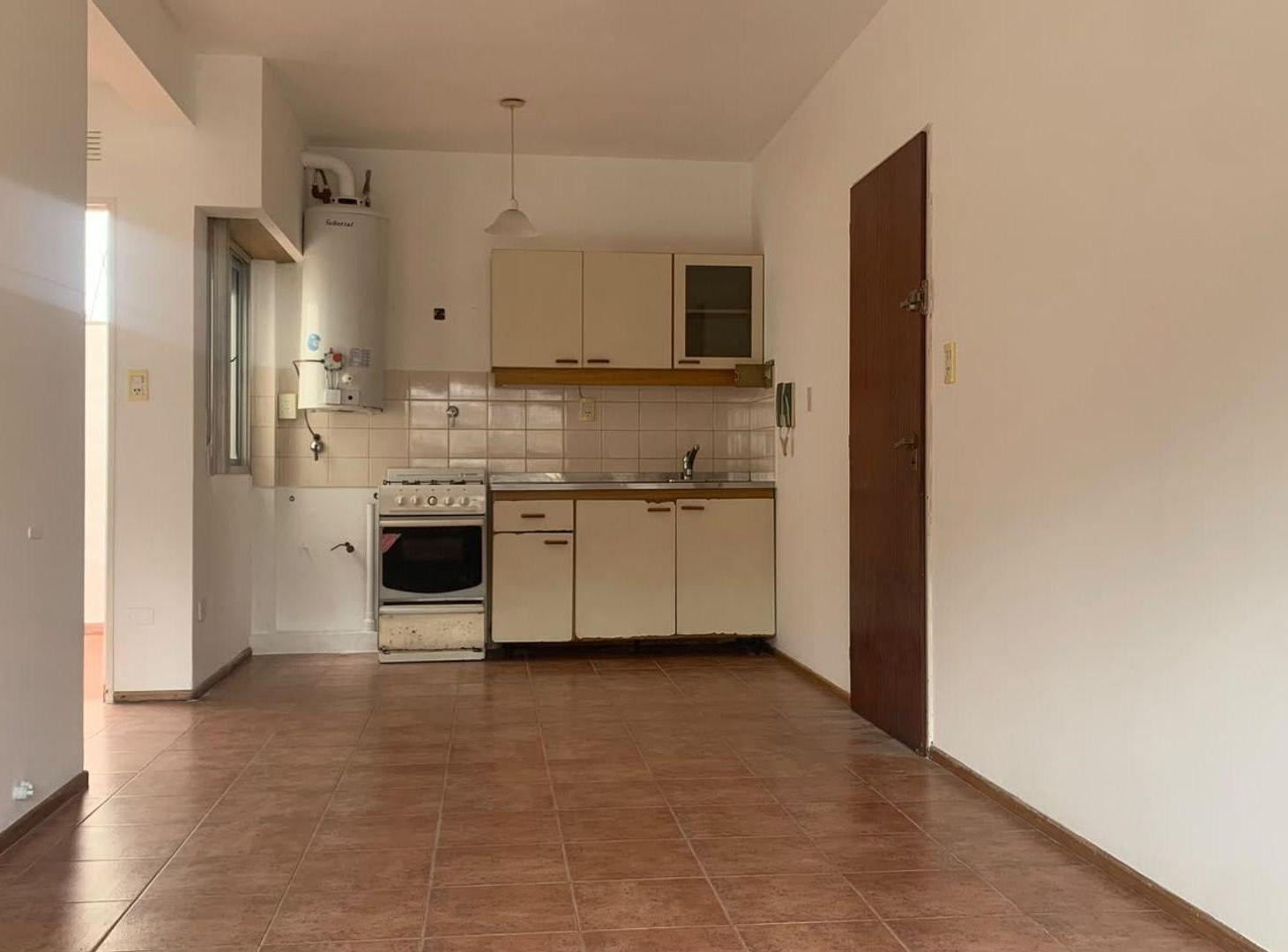 Foto de PH 2 AMB EN ALQUILER EN VILLA BALLESTER CON PATIO, imagen 3