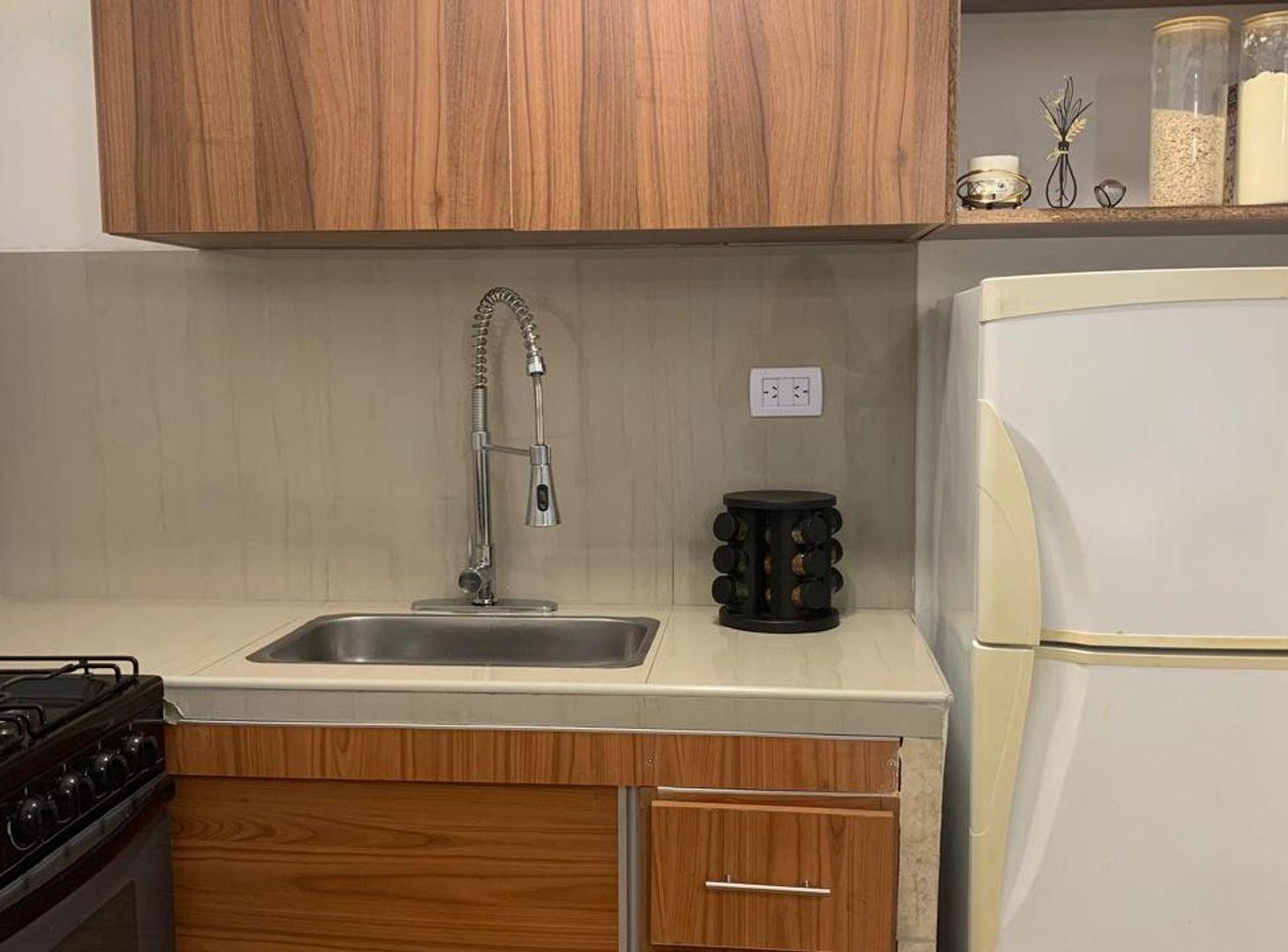 Foto de Venta PH 2 ambientes en venta en Munro con balcón, imagen 1