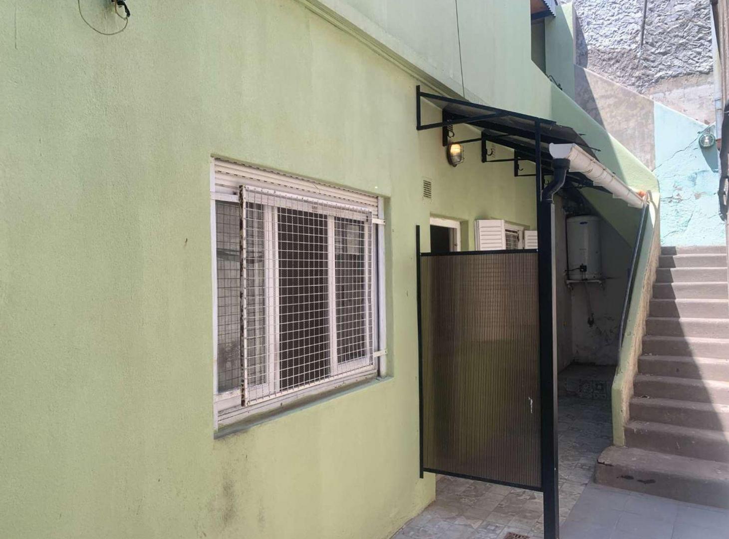 Foto de VENTA BLOCK 2 PH 2 AMB C/U AVELLANEDA CRUCECITA, imagen 2