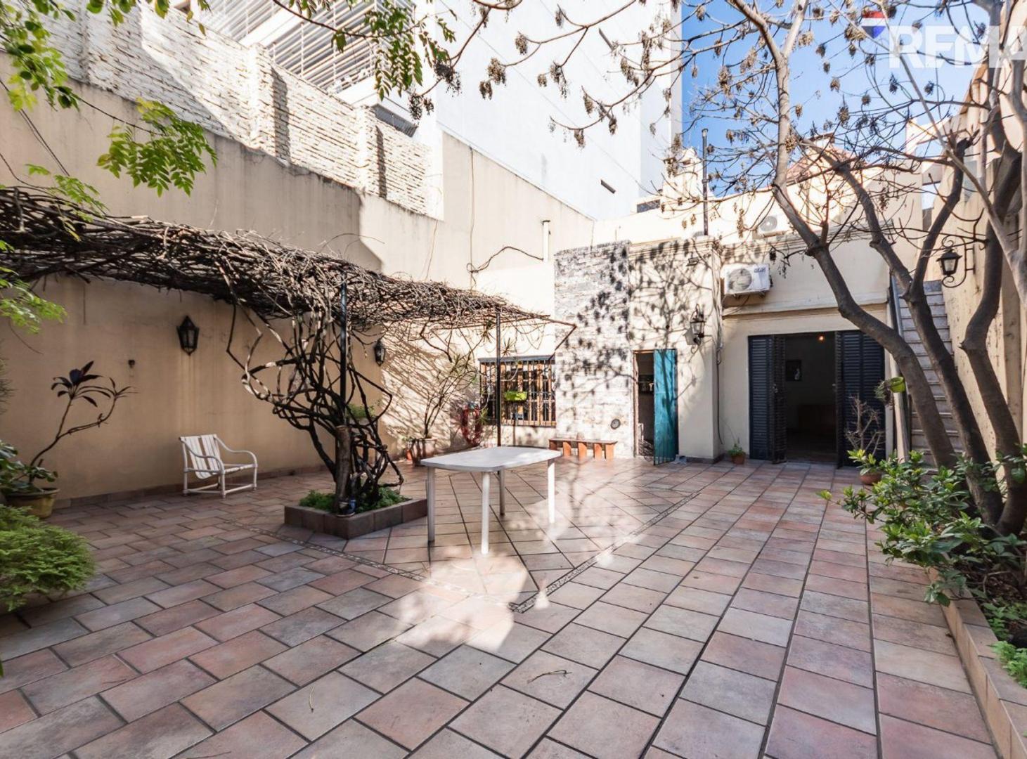 Foto de Venta chalet, 8 amb, 5 cocheras, Quincho, Pileta, imagen 3