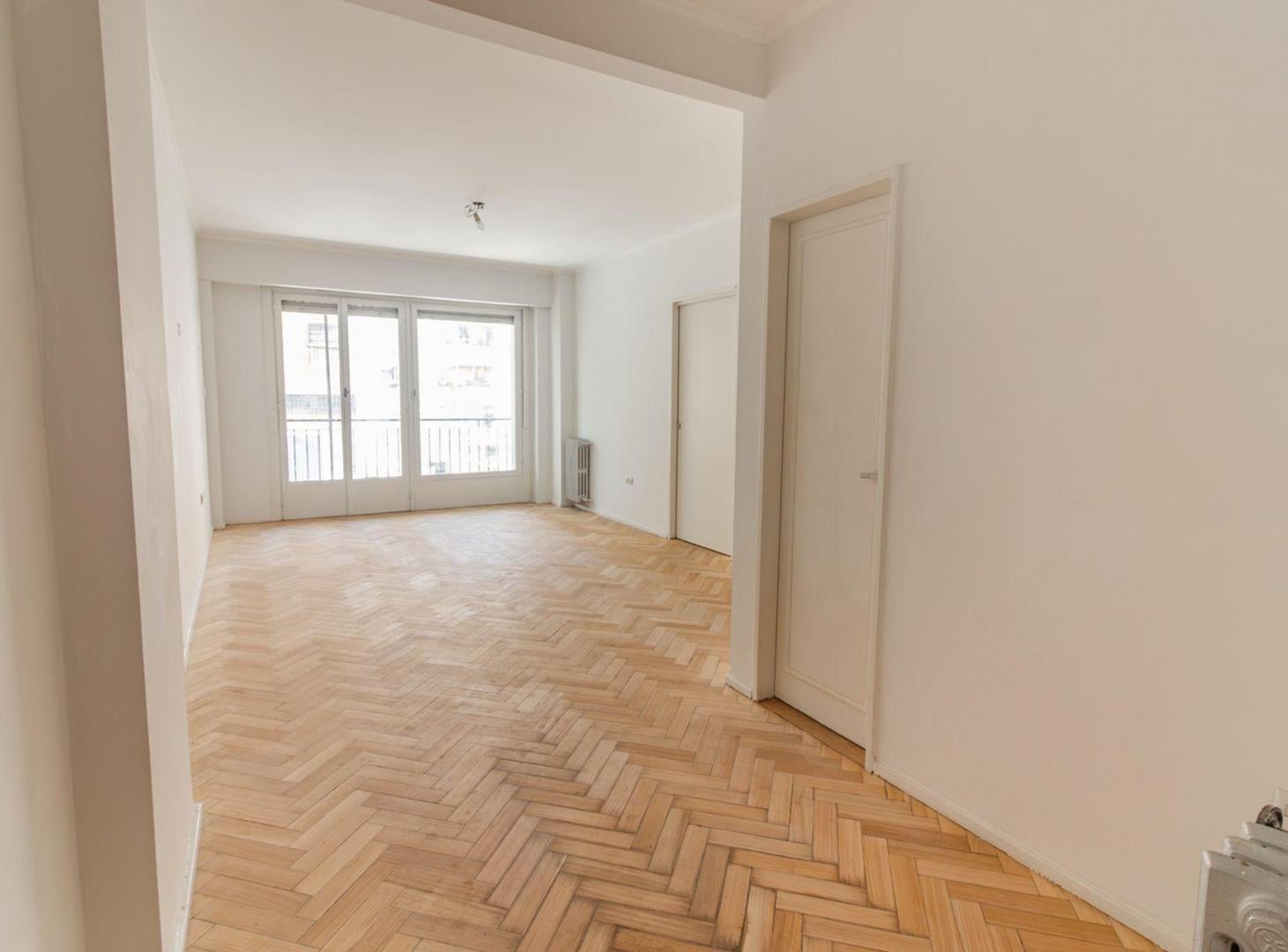 Foto de VENTA SEMIPISO 3 AMB CON DEP BALCÓN Y BAULERA, imagen 2