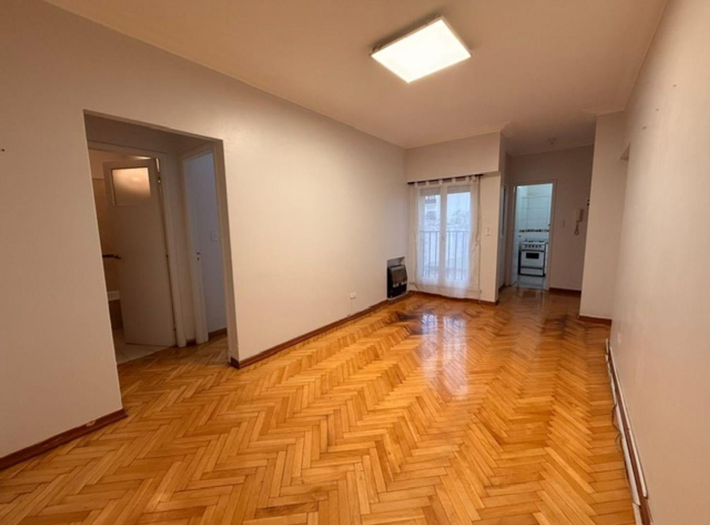 Foto de VENTA DEPTO 2 AMB BALVANERA INTERNO LUMINOSO, imagen 1