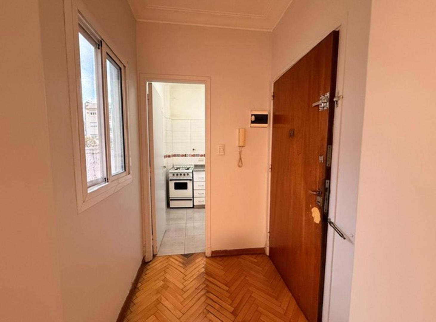Foto de VENTA DEPTO 2 AMB BALVANERA INTERNO LUMINOSO, imagen 3